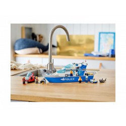 LEGO City 60277 Policejní hlídková loď