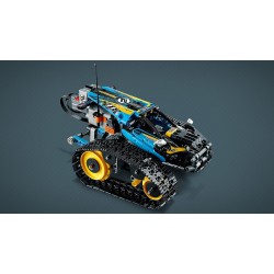 Lego Technic 42095 Kaskadérské závodní auto na dálkové ovládání