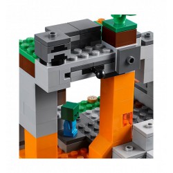 Lego Minecraft 21141 Jeskyně se zombie