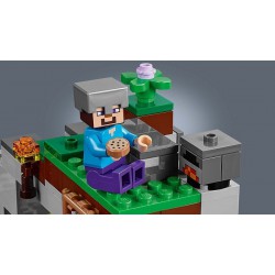 Lego Minecraft 21141 Jeskyně se zombie