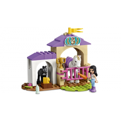 LEGO Friends 41441 Auto s přívěsem a výcvik koníka