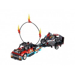 LEGO TECHNIC 42106 Kaskadérská vozidla