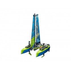 LEGO Technic 42105 Katamarán