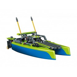 LEGO Technic 42105 Katamarán