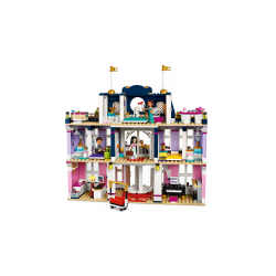 LEGO Friends 41684 Hotel v městečku Heartlake