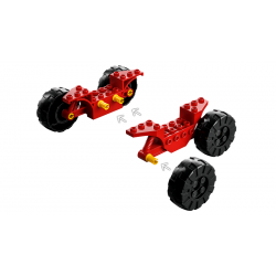Lego Ninjago Kai a Ras v duelu auta s motorkou 71789