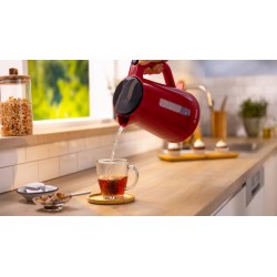 Rychlovarná konvice TWK 1M124 1,7L 2400W Červená