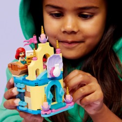 LEGO® Disney Princess 43285 Ariel a její kouzelný miniaturní palác