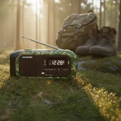 Blaupunkt ER20 Green Camo survival rádio