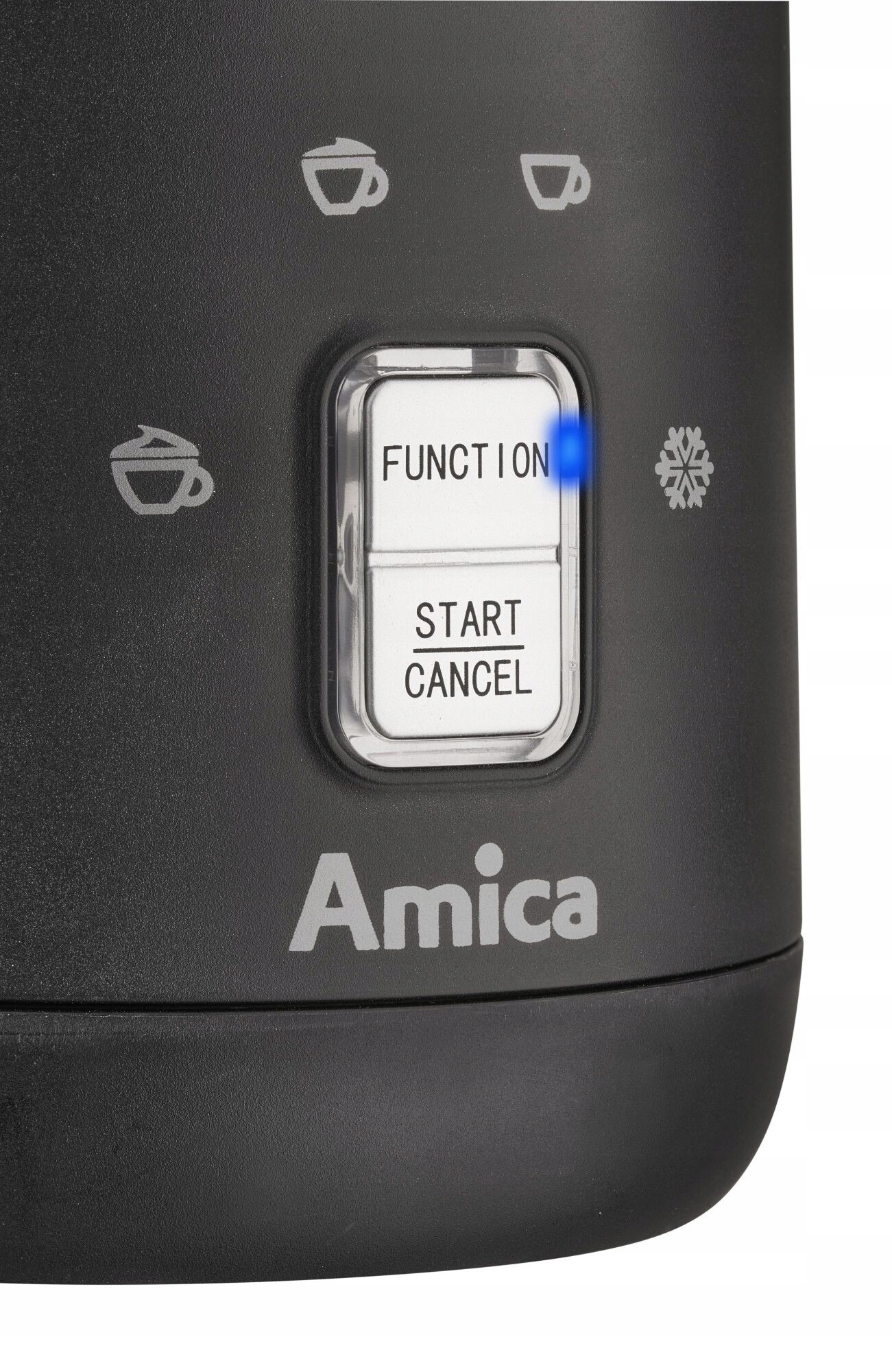 Napěňovač mléka Amica FD2030 500W černý – pohled na praktickou konvičku