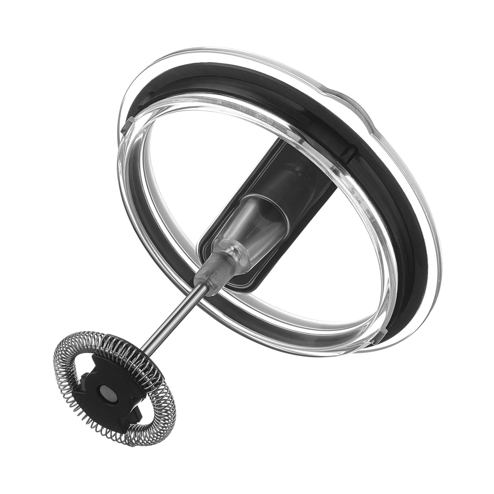 Detailní pohled na konstrukci a ergonomii napěňovače mléka Amica