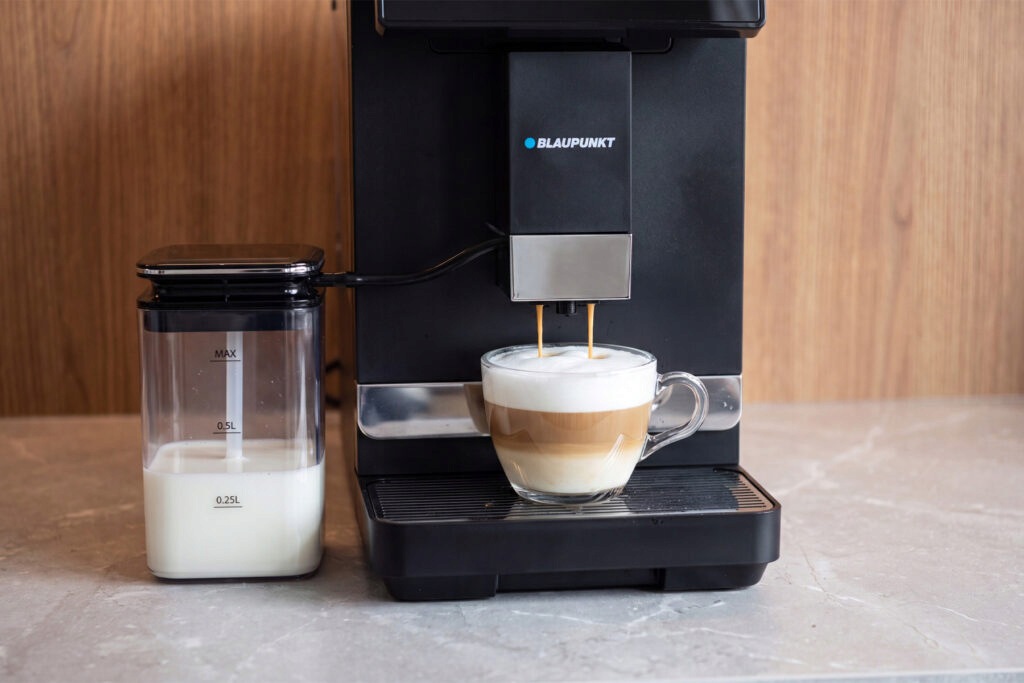 Originální balení plnoautomatického kávovaru Blaupunkt CMA301