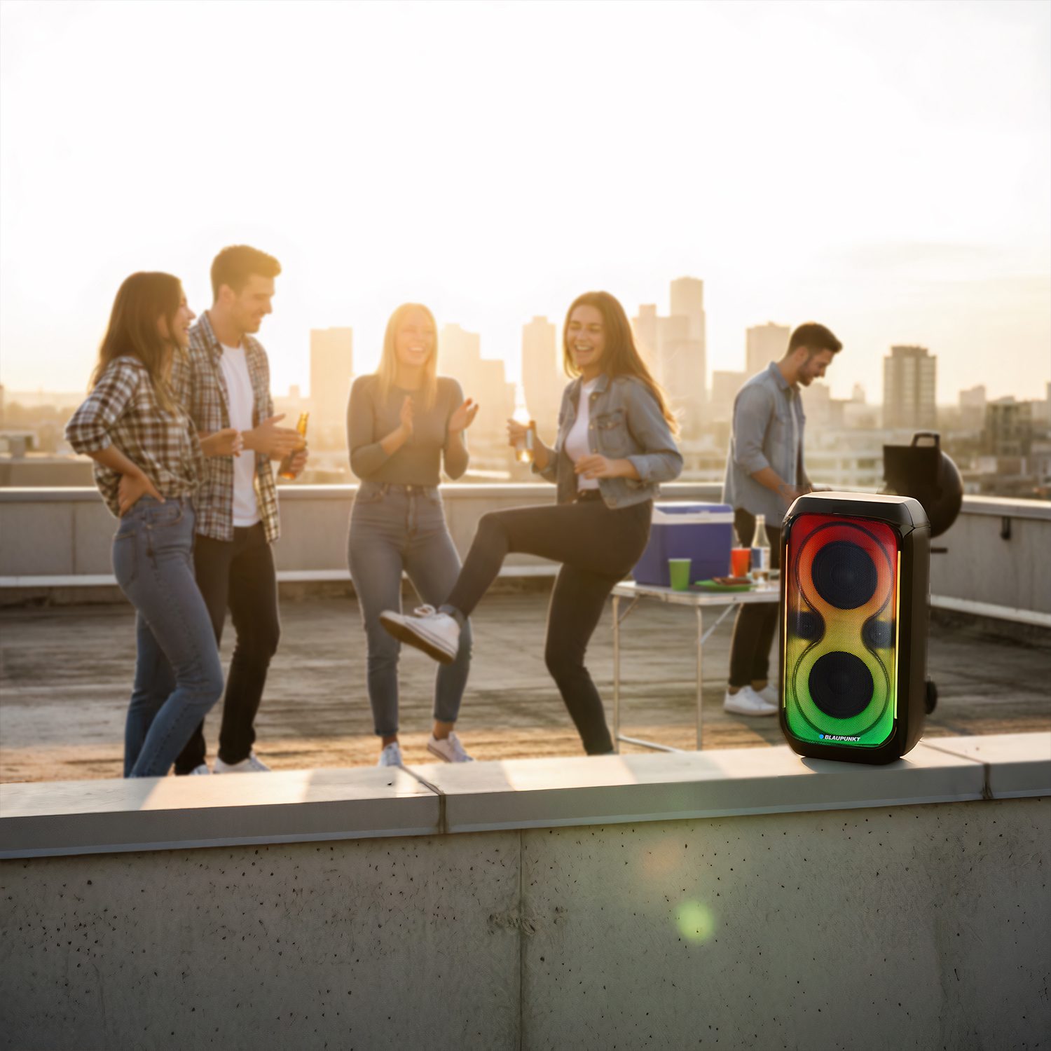 Party box reproduktor Blaupunkt PB60X – odolná konstrukce pro přenášení