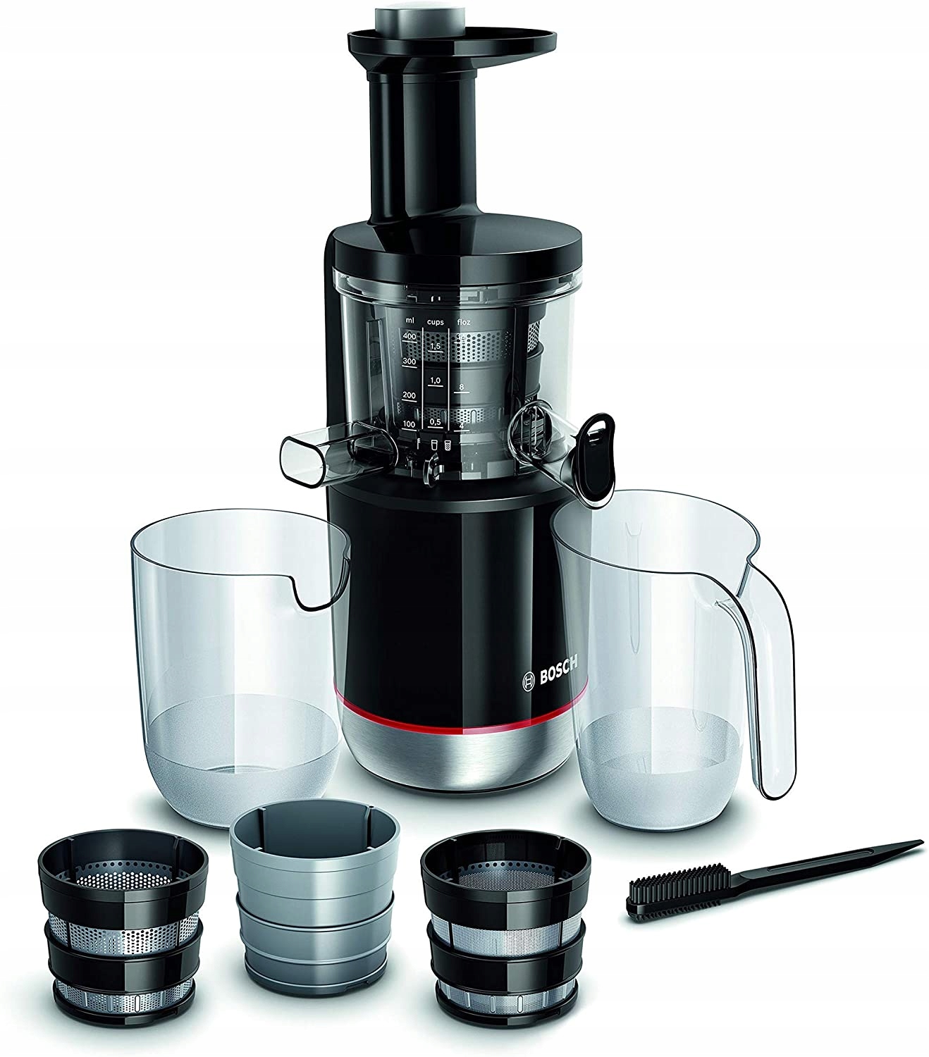 Šnekový pomalý odšťavňovač Bosch MESM731M v elegantním černo-stříbrném provedení