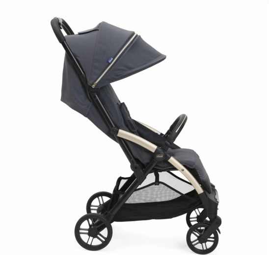 Detail velkých odpružených kol kočárku Chicco Goody Xplus s ložisky
