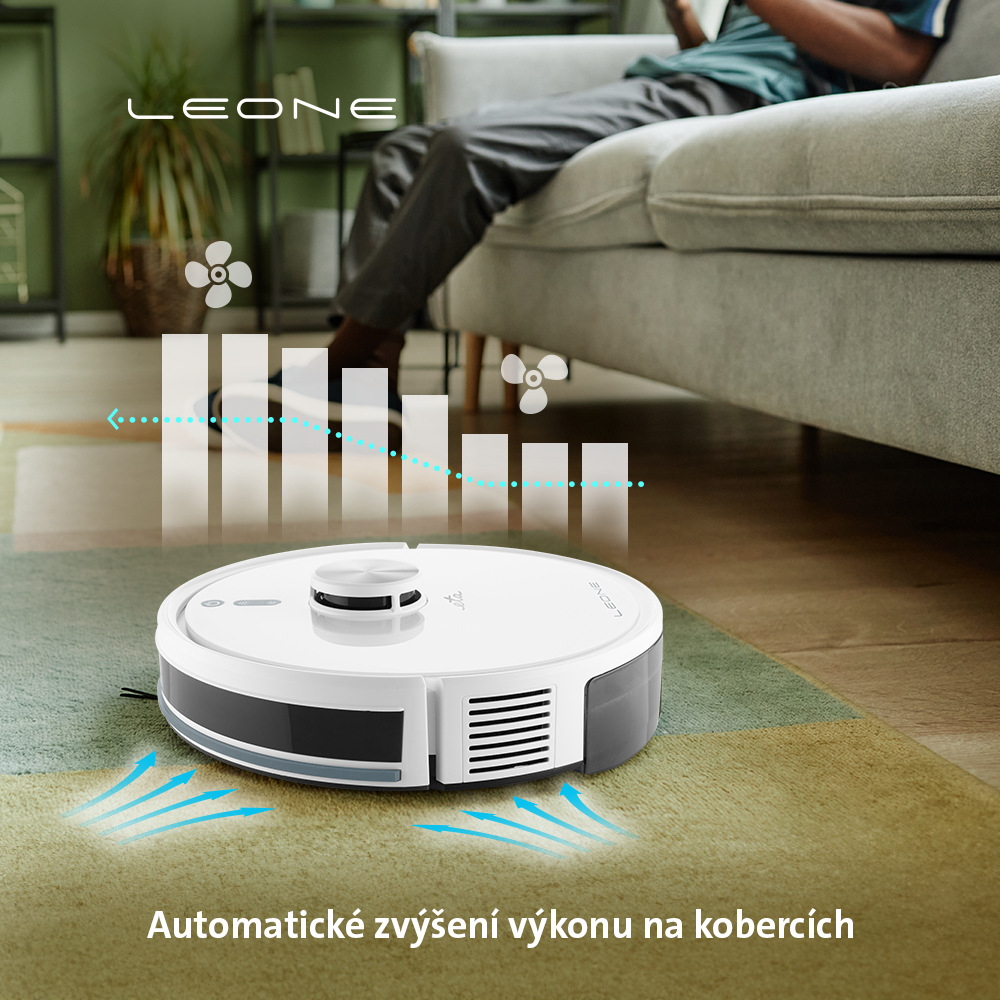 Spodní strana vysavače ETA Leone s hybridním rotačním kartáčem pro efektivní sběr nečistot