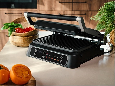 Elektrický gril GrillMaster Lafe 2000 W rozkládací - celkový pohled na konstrukci
