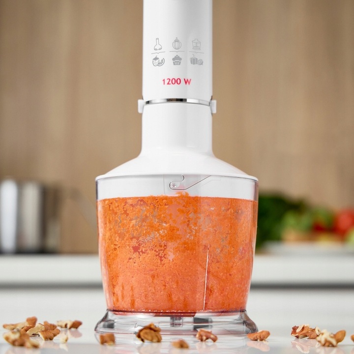 Tyčový mixér MPM MBL-36 v elegantním bílém provedení s nerezovými prvky