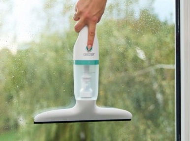 Čistič oken MPM MDS-01 v moderním bílo-černém provedení