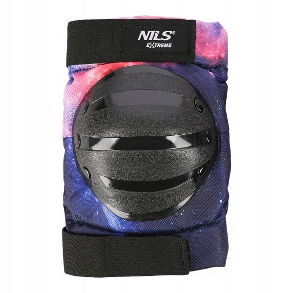 Souprava chráničů NILS Extreme H734 černá Velikost S – detail značky NILS Extreme