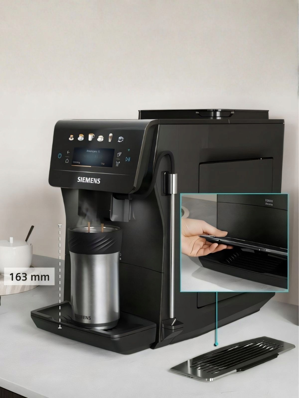 Siemens EQ600 iAroma TP603E08 - detailní pohled na moderní design přístroje