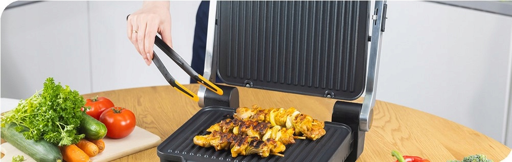 Kovové robustní tělo grilu Zelmer
