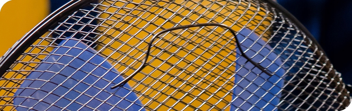 Zadní integrovaná rukojeť pro snadné přenášení ventilátoru Zelmer