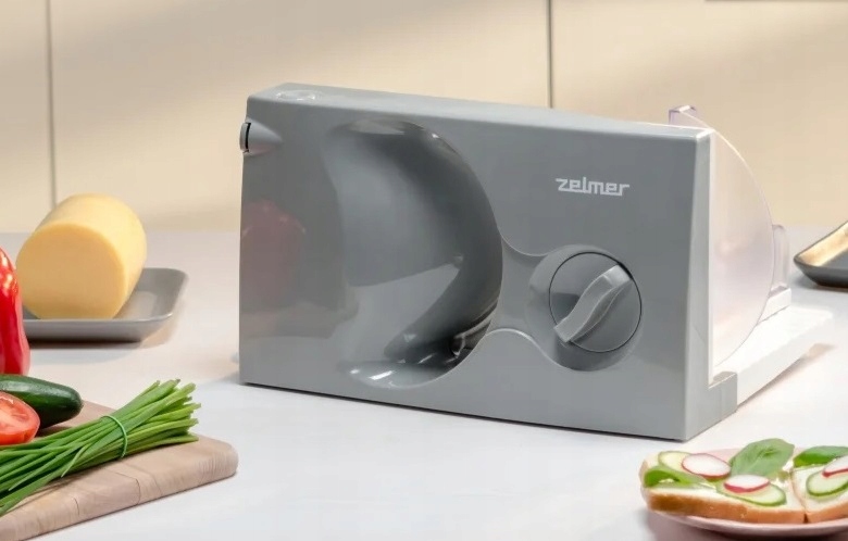 Elektrický domácí kráječ na uzeniny a chléb Zelmer ZFS0916S v šedém provedení